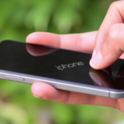 Как использовать iPhone без чехла и не поцарапать: практичный взгляд на аккуратный повседневный уход